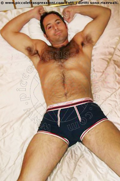 INCONTRI GAY BAKECA BOLOGNA GAY BAKECA PADOVA Annunci gay lecco damien gigolo
